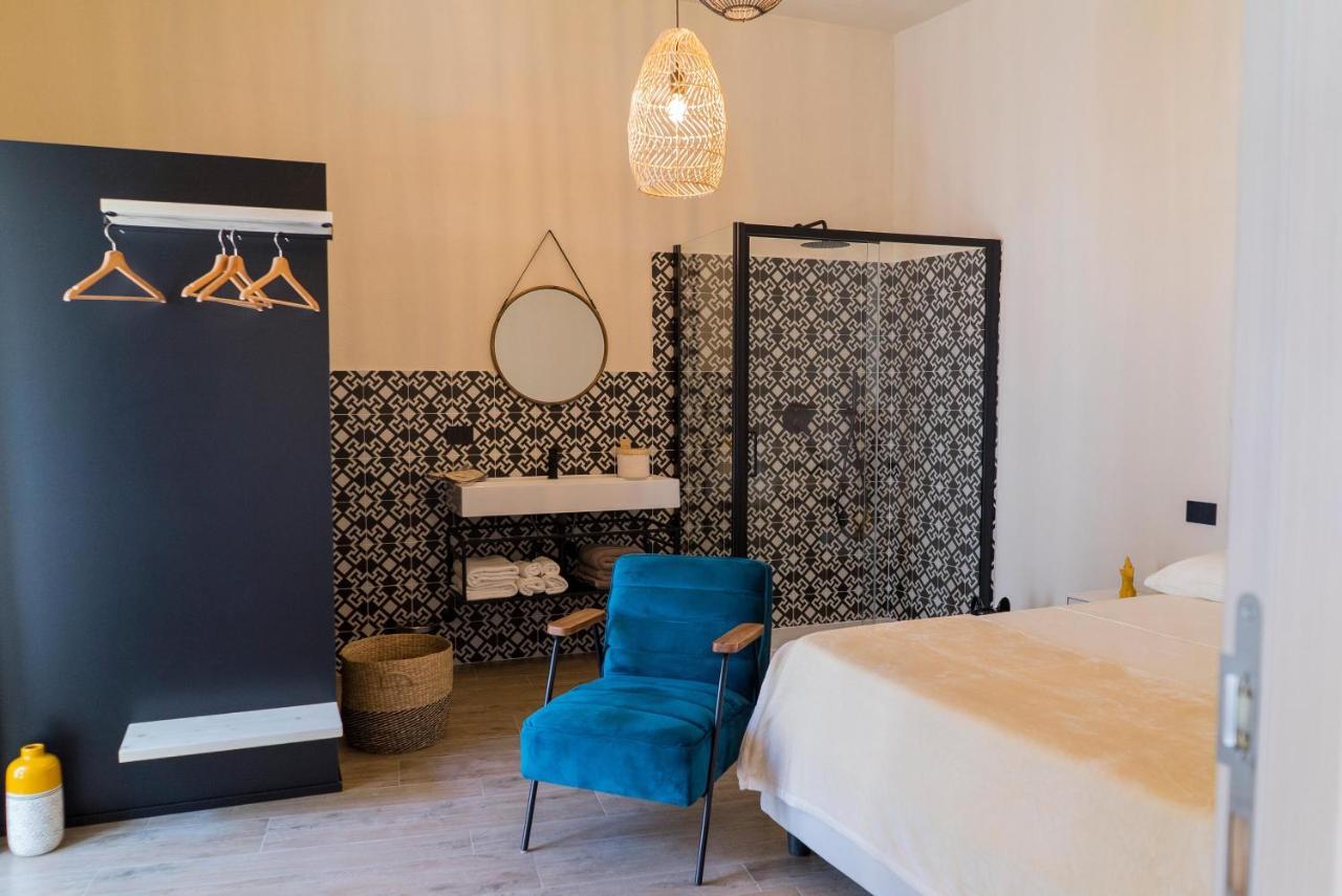 Tesoro Nascosto B&B Салерно Экстерьер фото